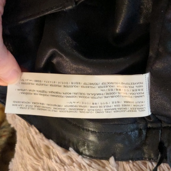 NWOT! Mango (MNG Suit) Genuine Leather Black Agra Booty Shorts Size 2 - Picture 6 of 13